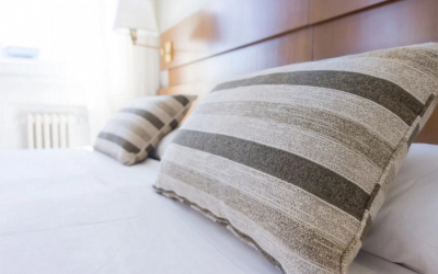 Le lit d'appoint, le lit pliant compact Liami